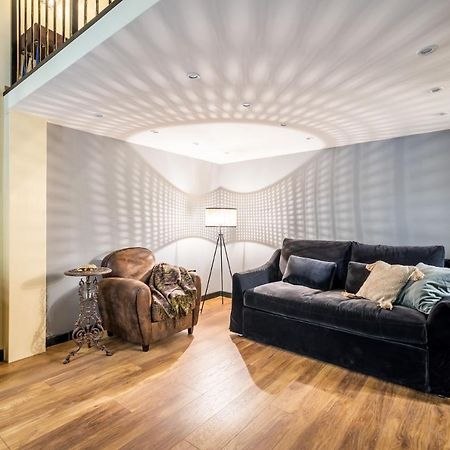 Unique & Stylish - Home Of Traveler In City Center Budapeşte Dış mekan fotoğraf