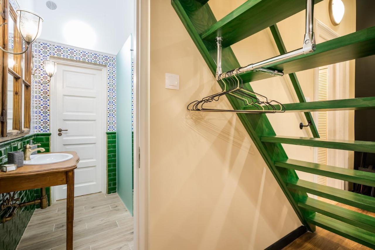 Unique & Stylish - Home Of Traveler In City Center Budapeşte Dış mekan fotoğraf